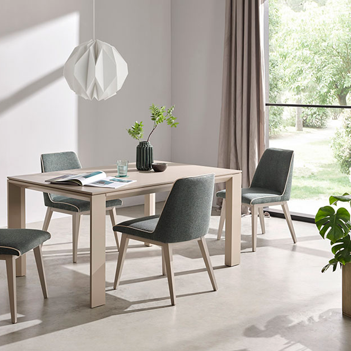 MESA COMEDOR EXTENSIBLE LAR INTERIORISMO huesca