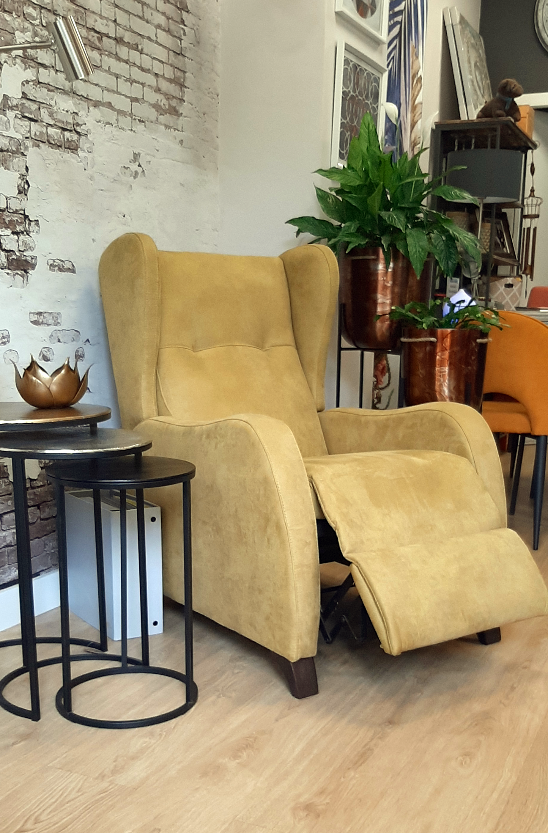 lar interiorismo huesca muebles sillones